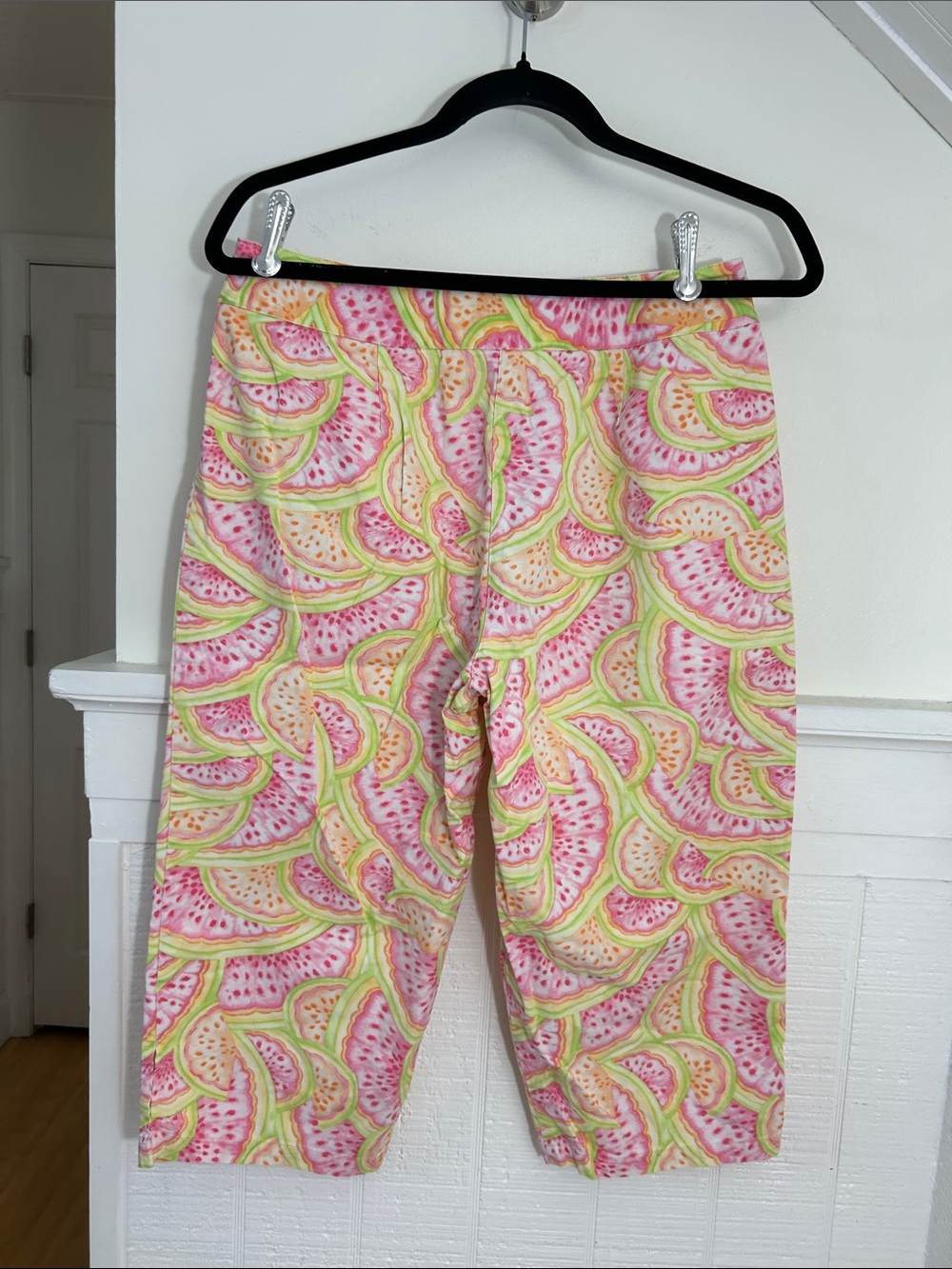 Vintage Talbots Watermelon Print Pastel Capri Pants size 10P (10 petite) - Picture 3 of 8